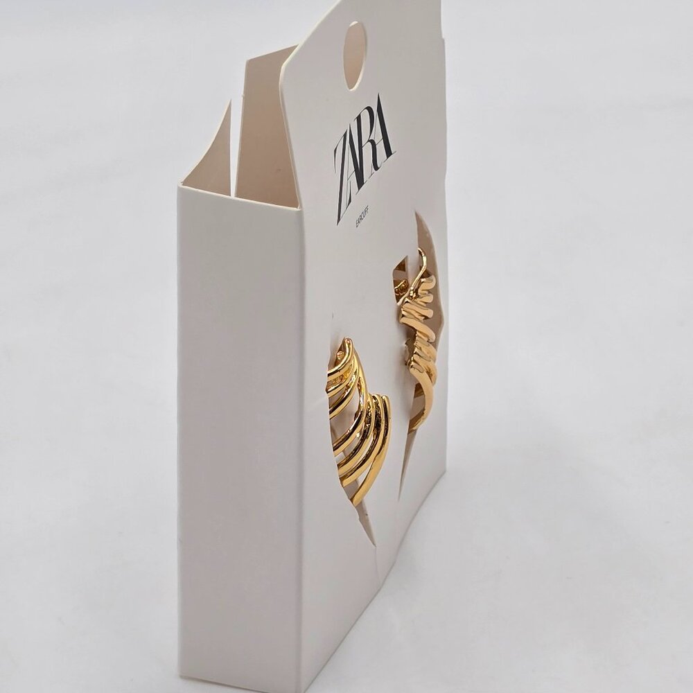 Zara - Gold Ear Cuff Earrings - NWT - Picture 3 of 14